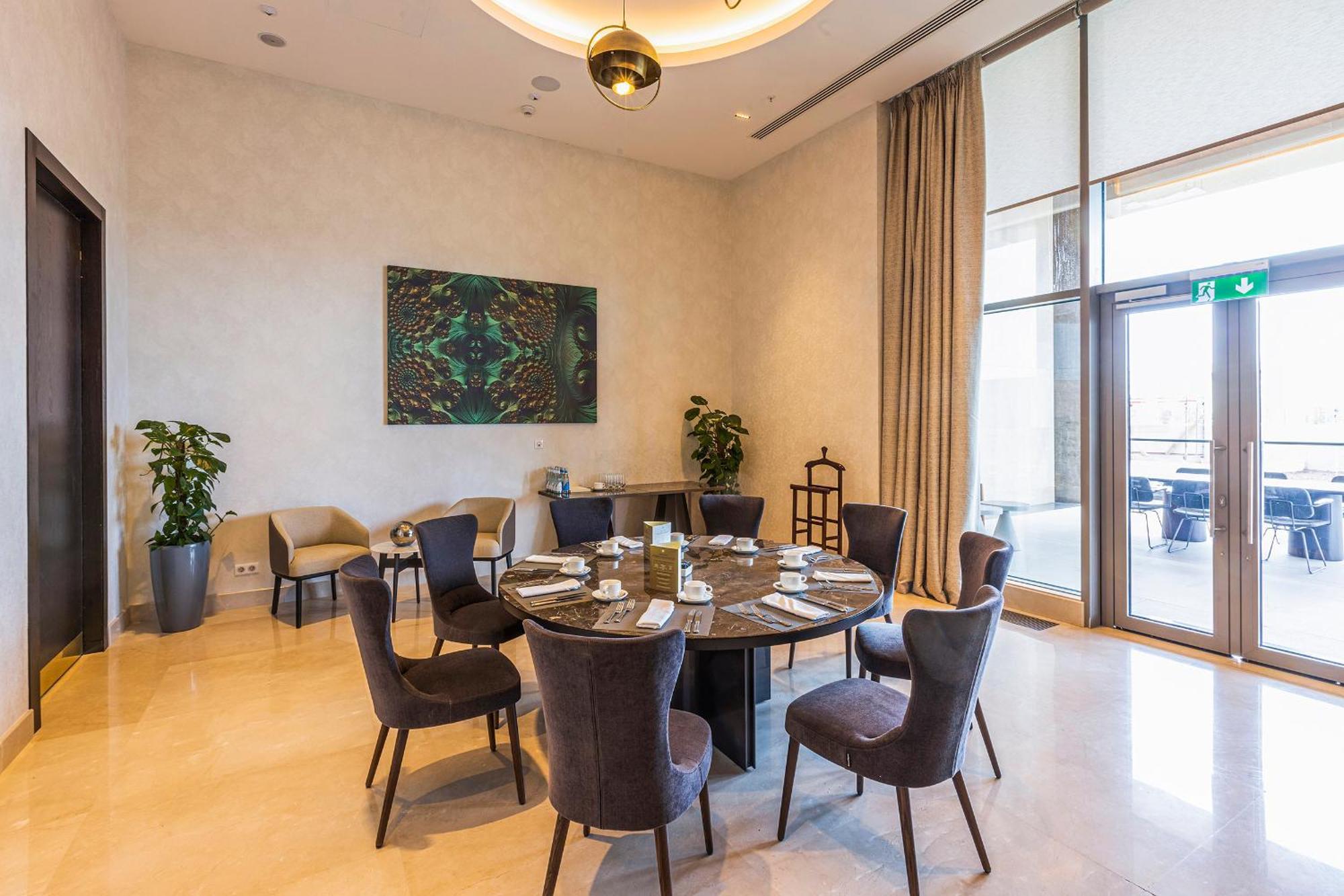 Hilton Samarkand Regency Exterior foto