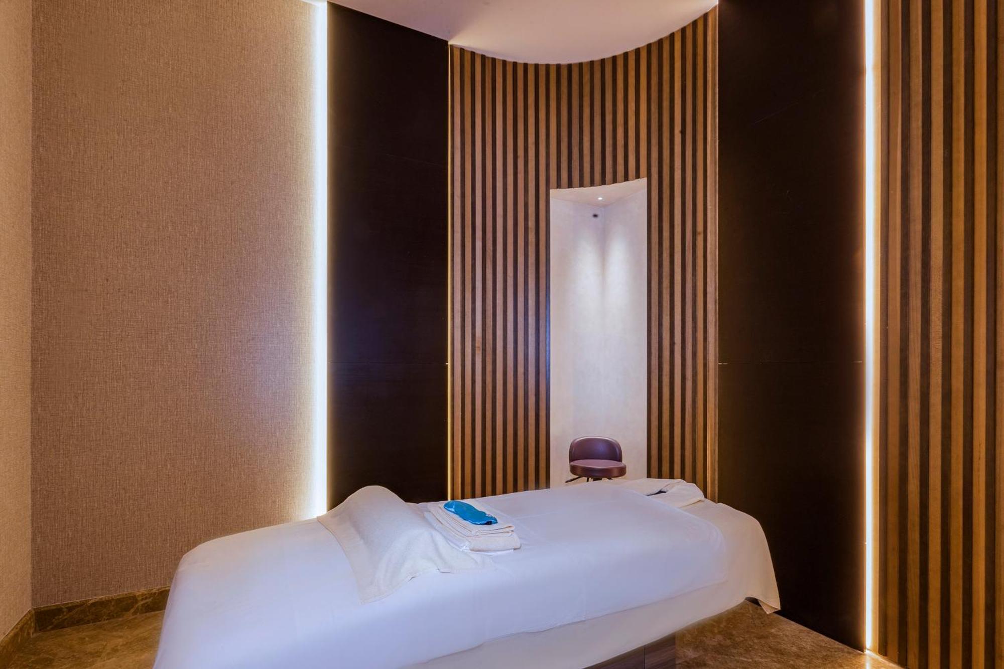 Hilton Samarkand Regency Exterior foto